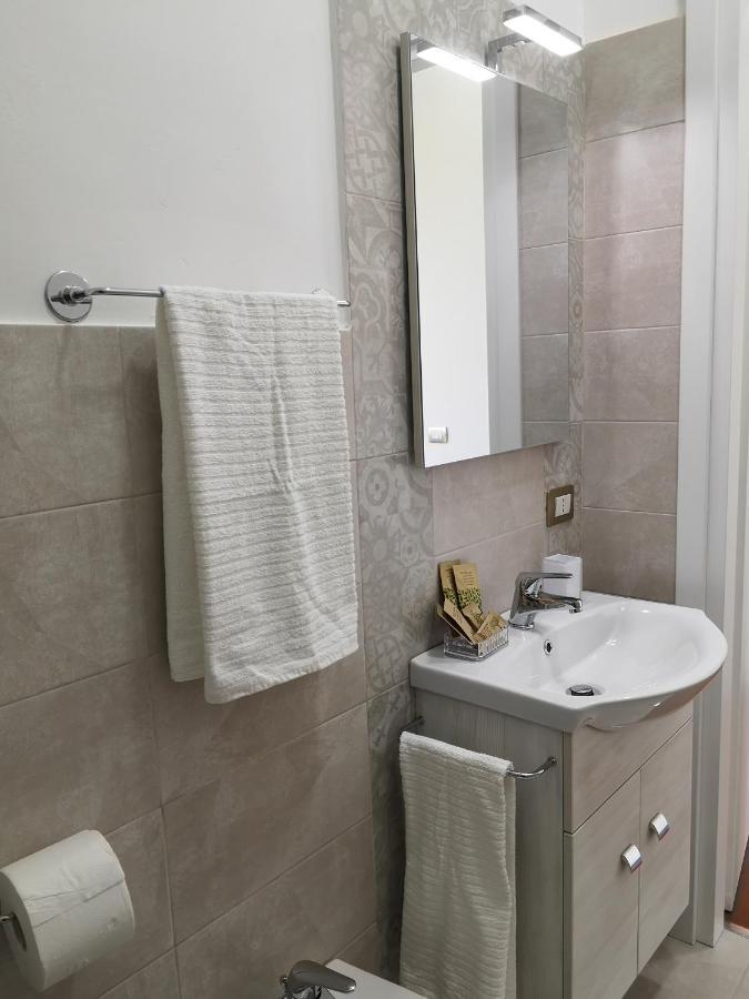 La Camelia B&B Месина Екстериор снимка